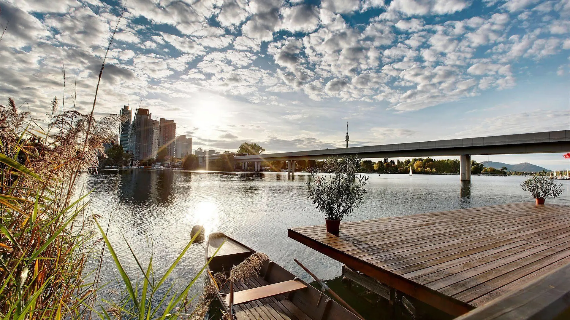 Strandhotel Alte Donau Vienna 4*,  Austria